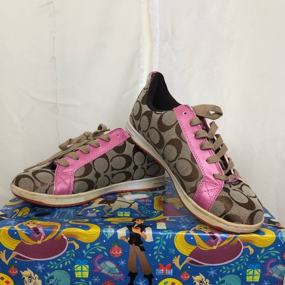 Coach shoes